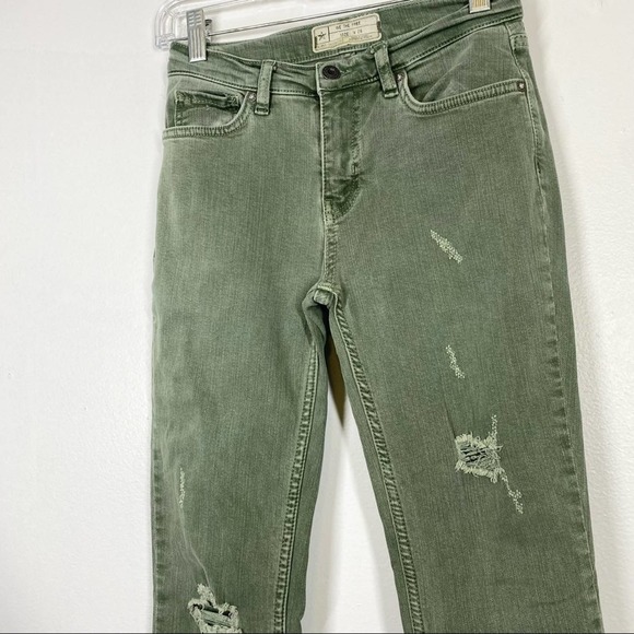 FREE PEOPLE Green Great Heights Frayed Skinny Jean Distressed Sage Raw Cut 26 - Picture 4 of 7